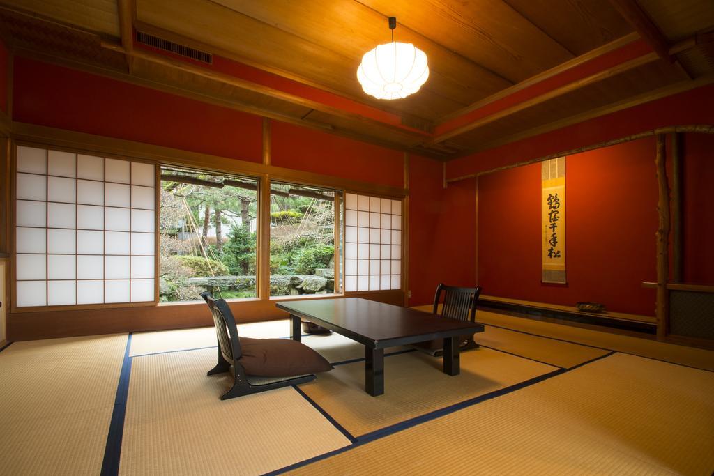 Yamanoo Hotell Kanazawa Exteriör bild
