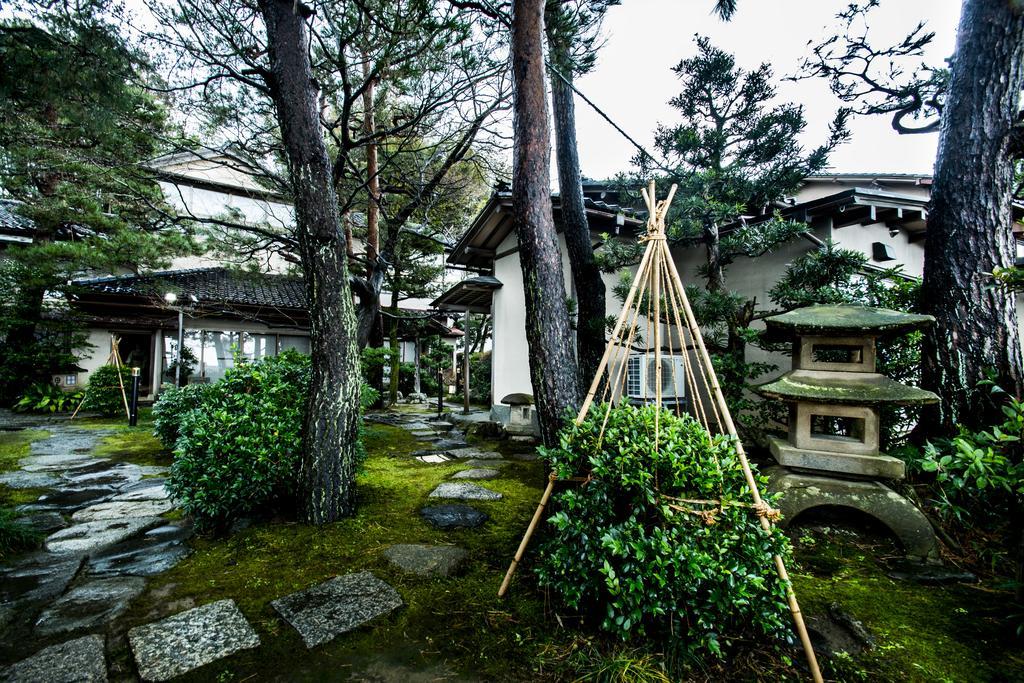 Yamanoo Hotell Kanazawa Exteriör bild